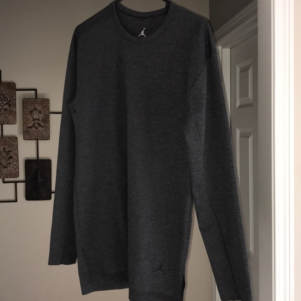 Jordan long sleeve